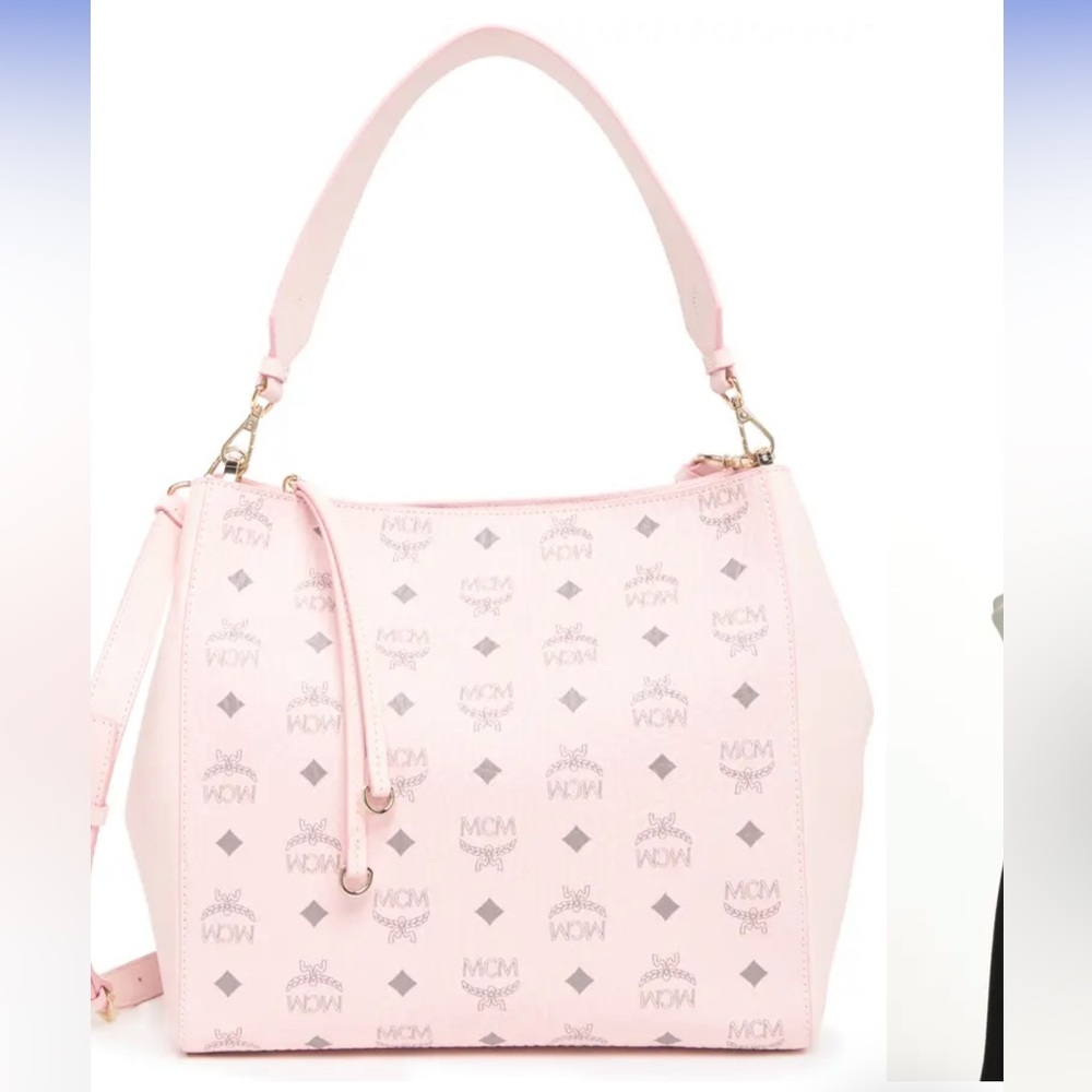 ❌SOLD❌Medium MCM Hobo Bag 💕